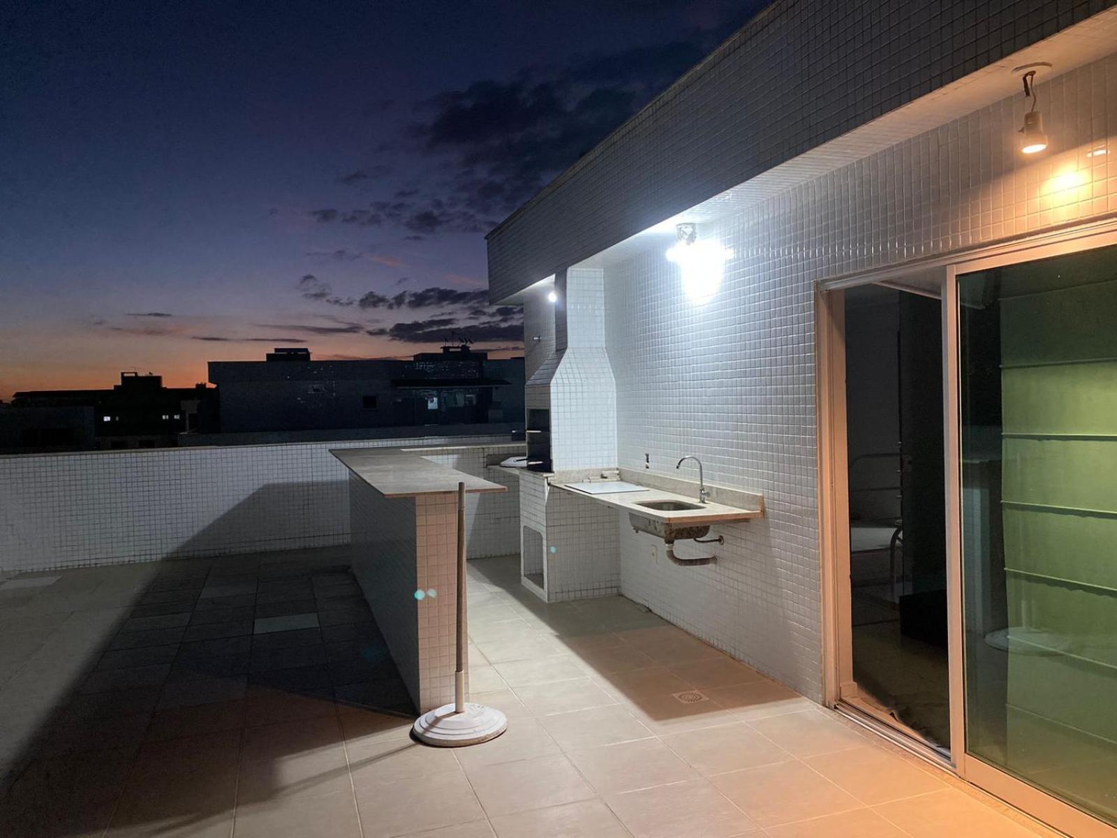 Do Cobertura Apartment *